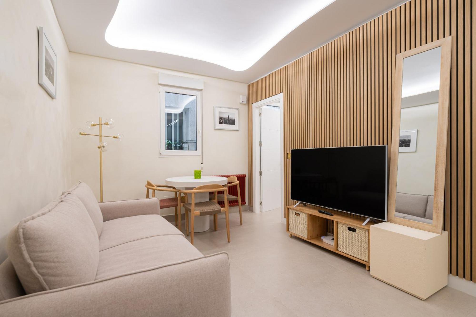 Apartamento Exclusivo En El Retiro Metro Ibiza Alquiler Temporal Madrid Bagian luar foto